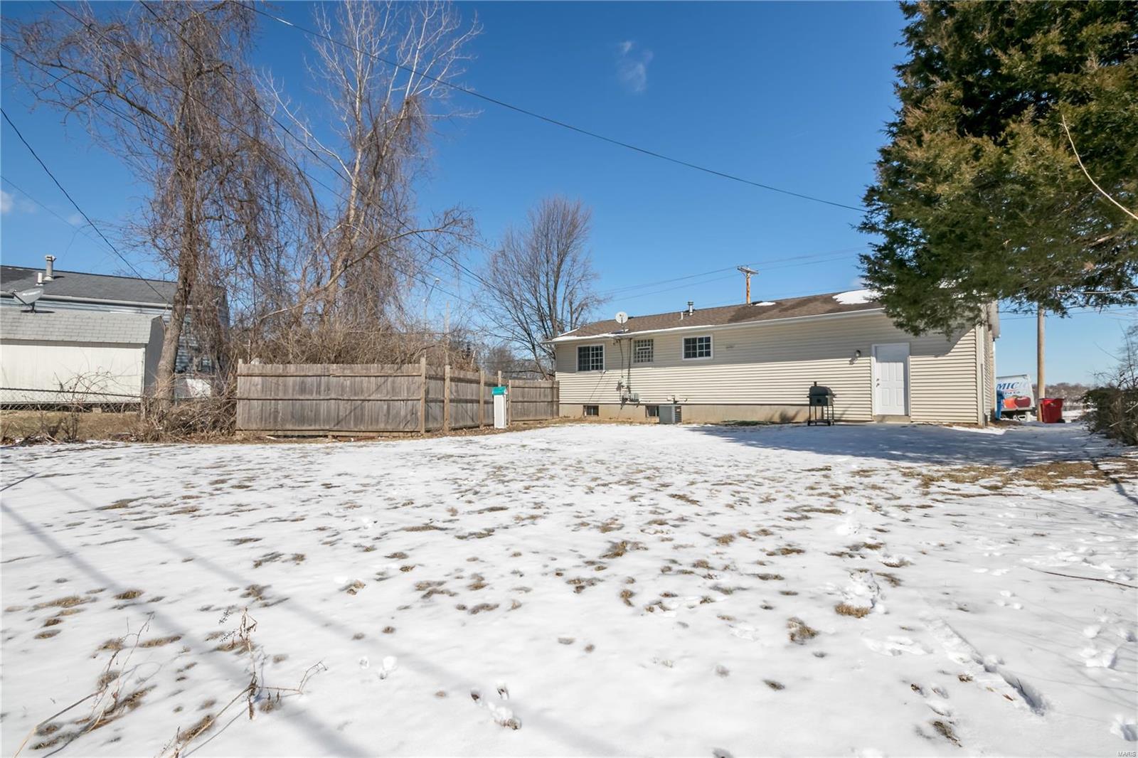 Sunset View 3 - Residential