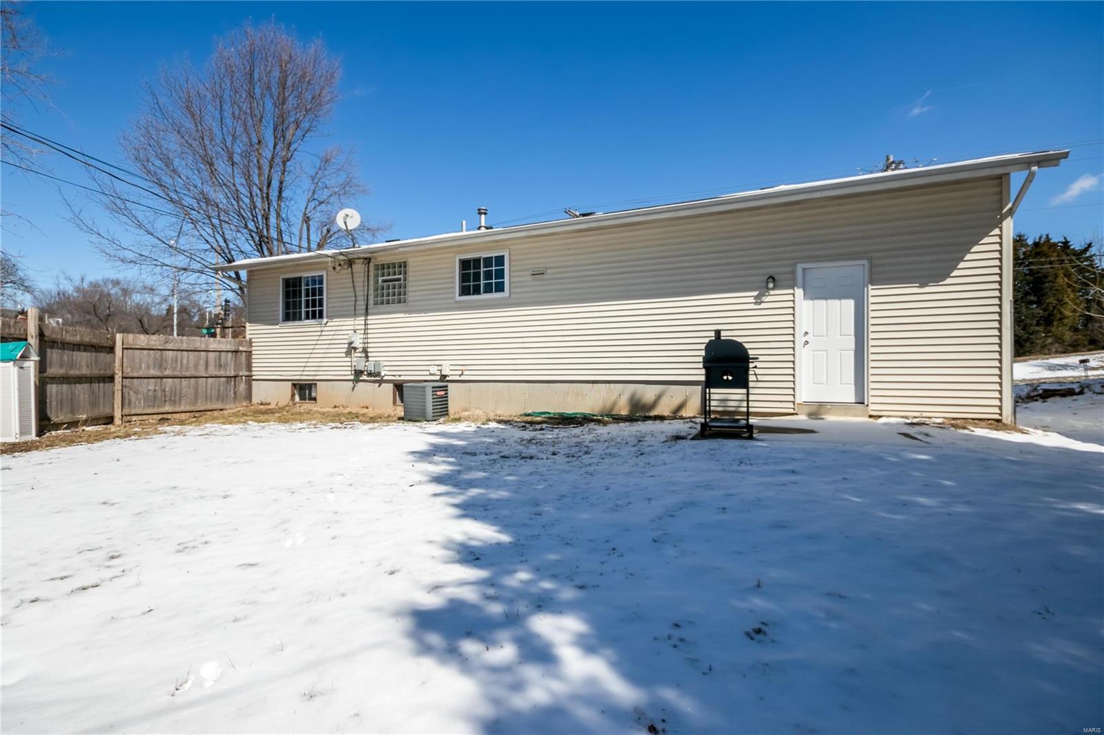 Sunset View 3 - Residential