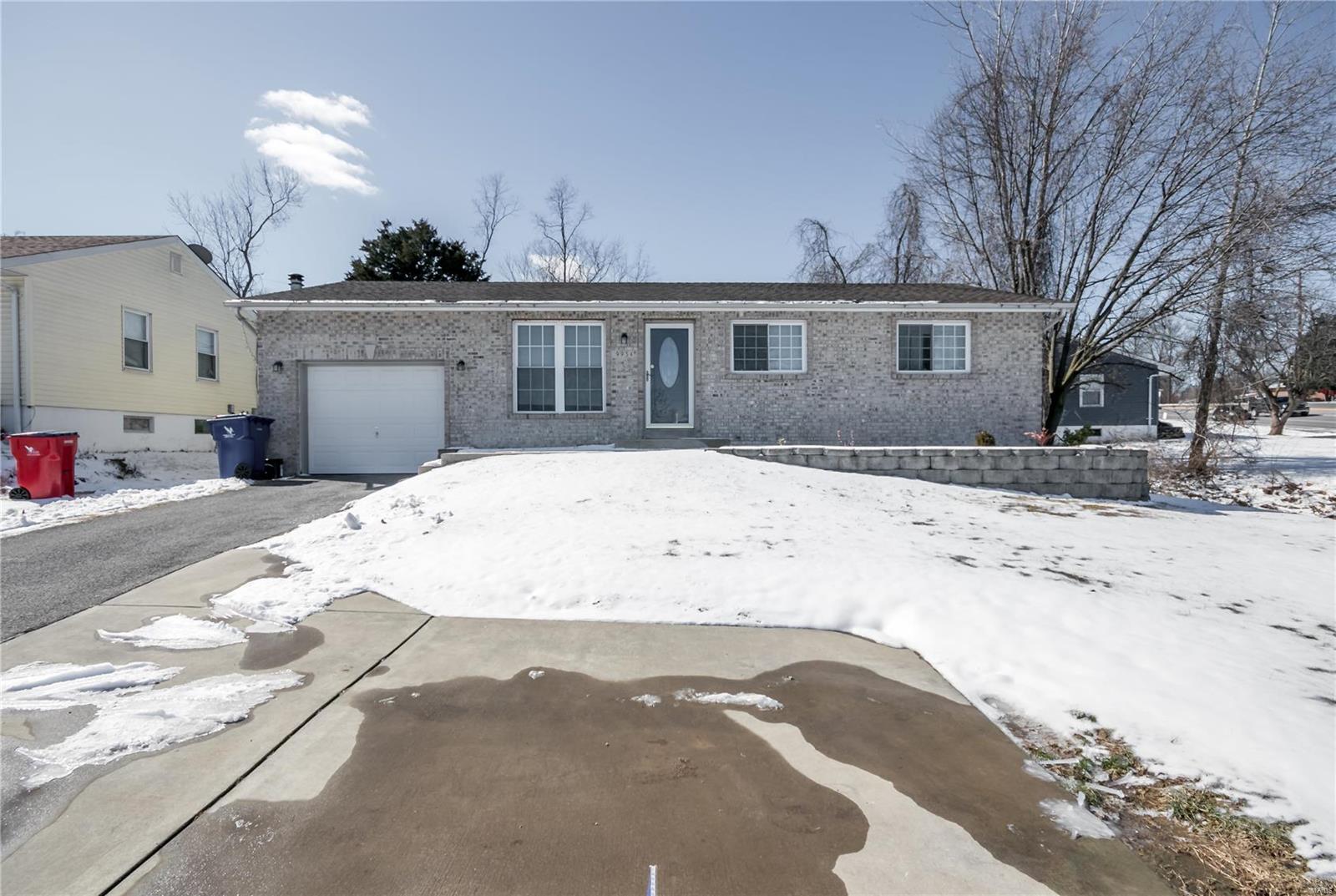 Sunset View 3 - Residential