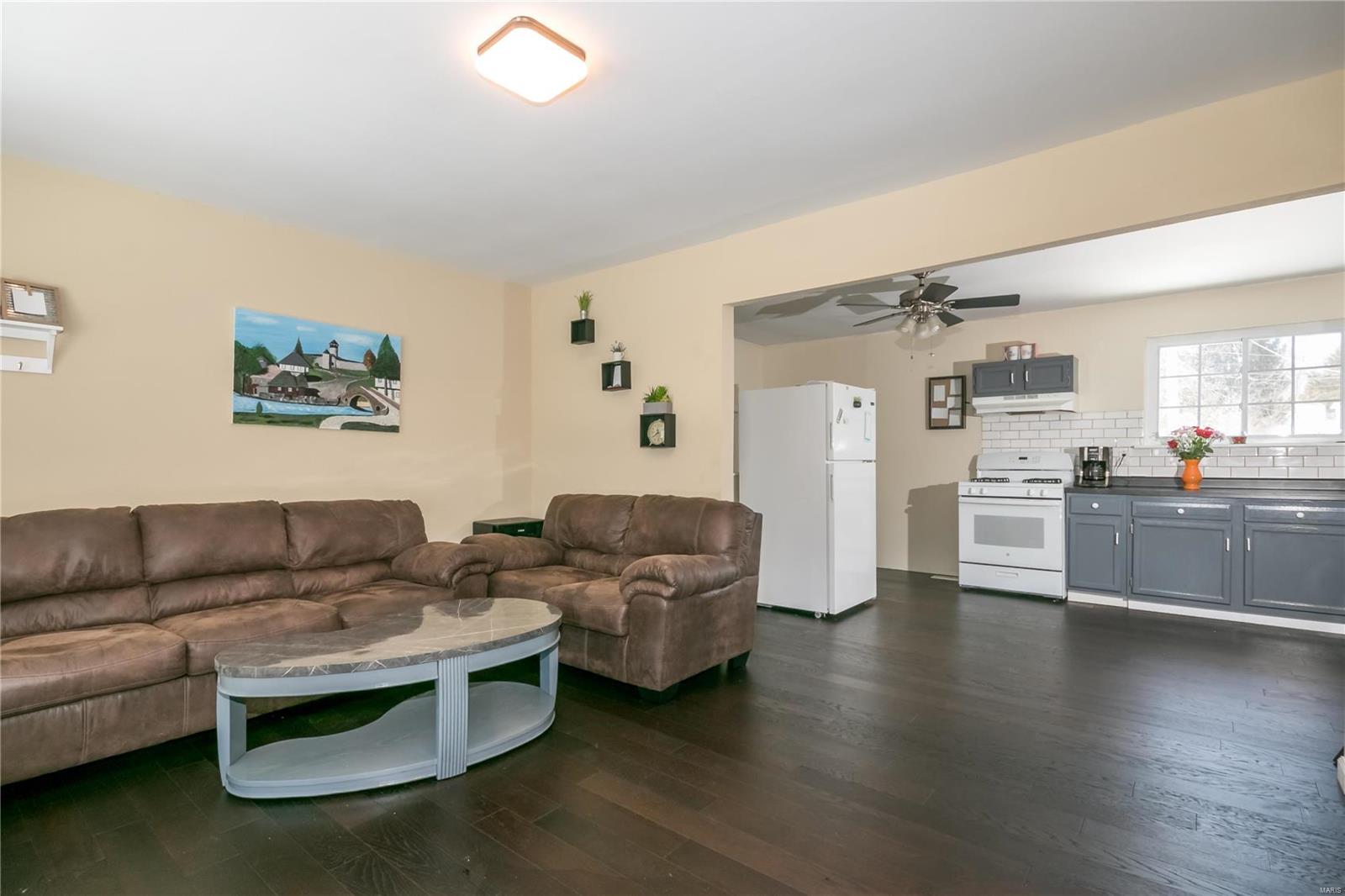 Sunset View 3 - Residential