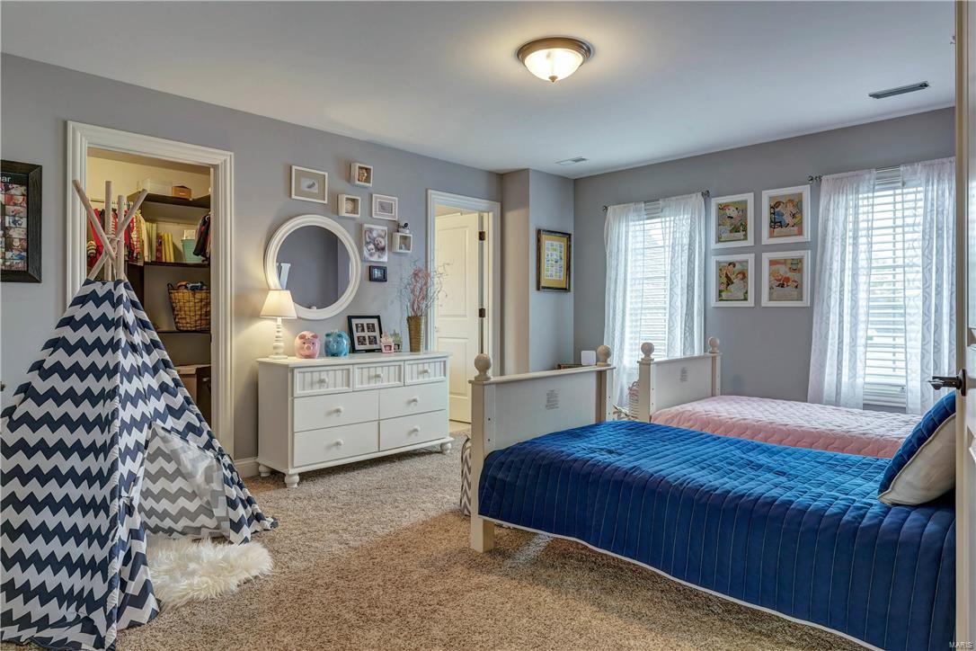 Lafayette Crossing - Residential