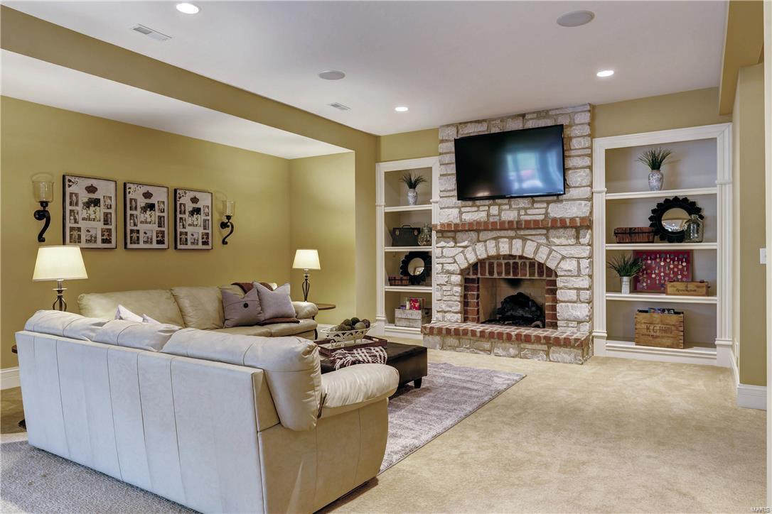 Lafayette Crossing - Residential