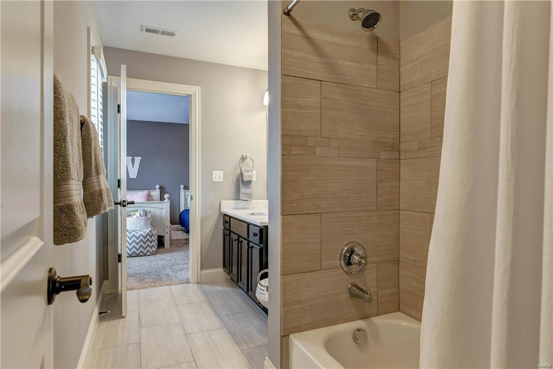 Lafayette Crossing - Residential