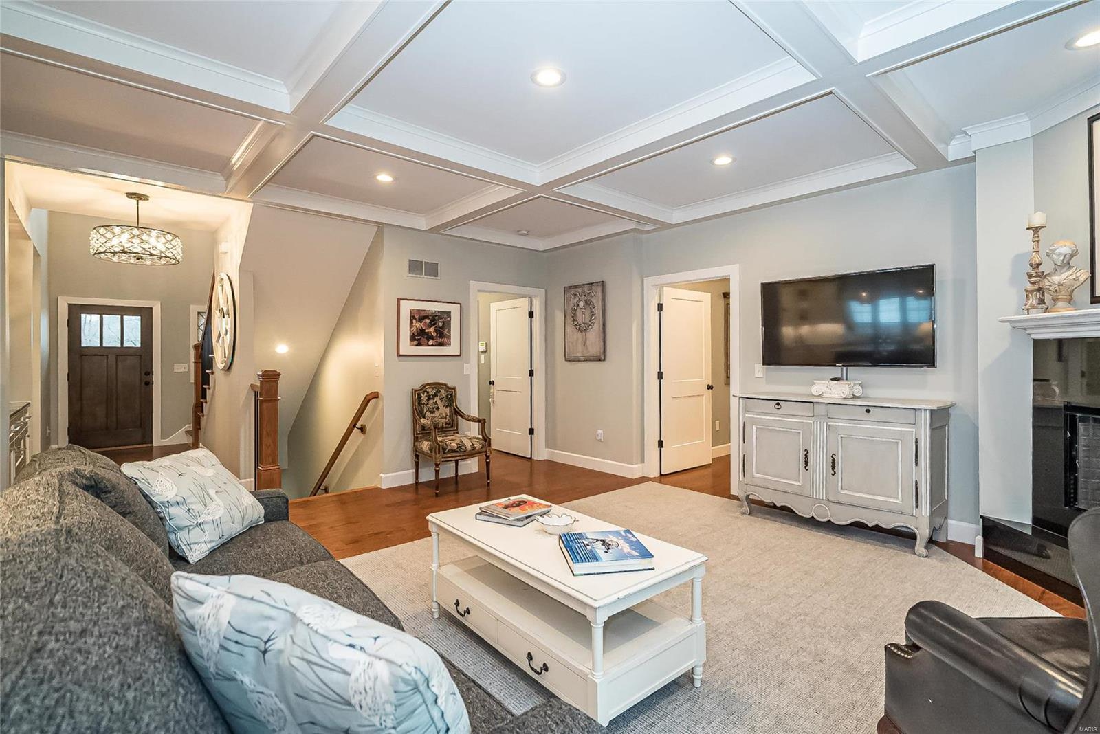 Chaminade Park - Residential