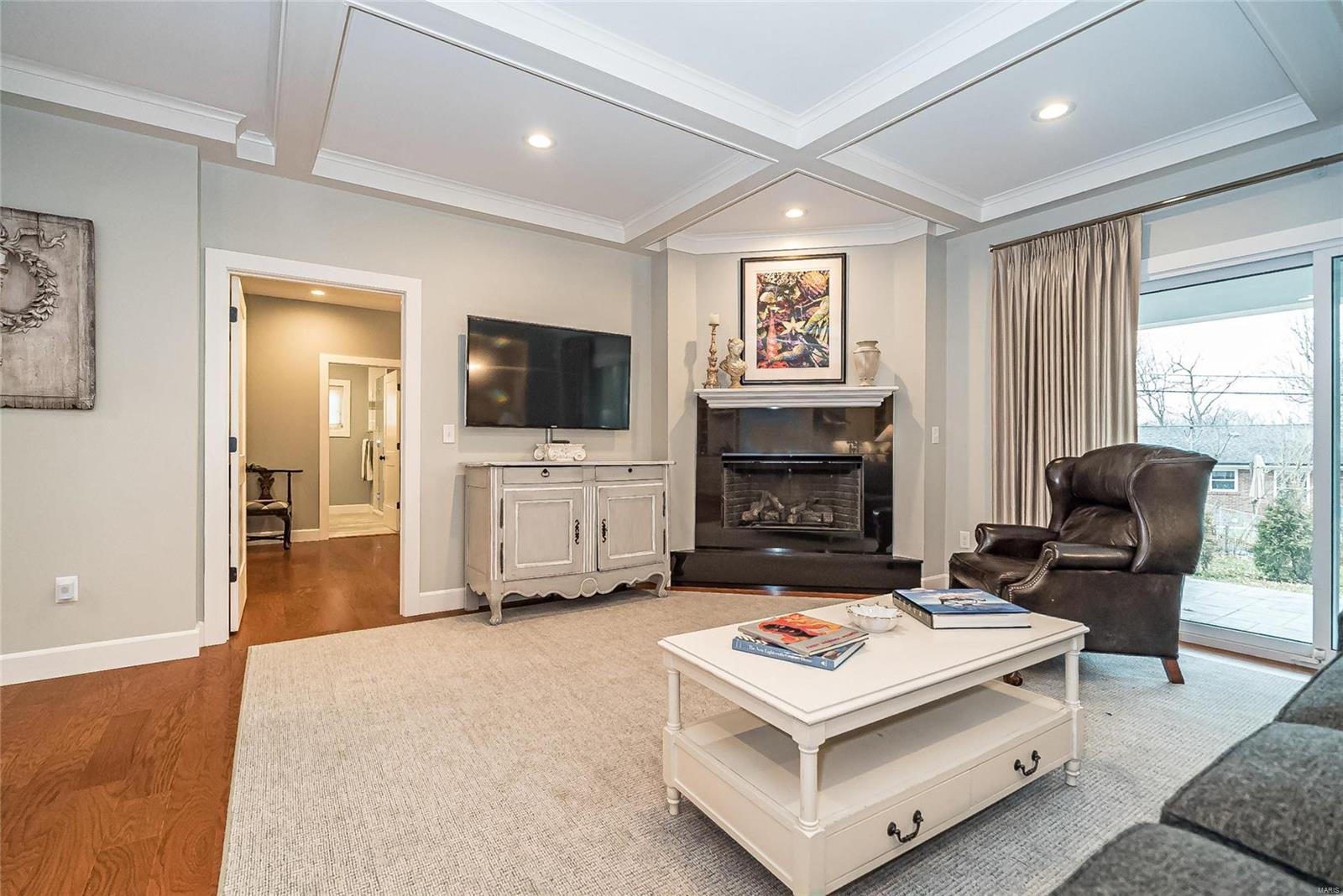 Chaminade Park - Residential