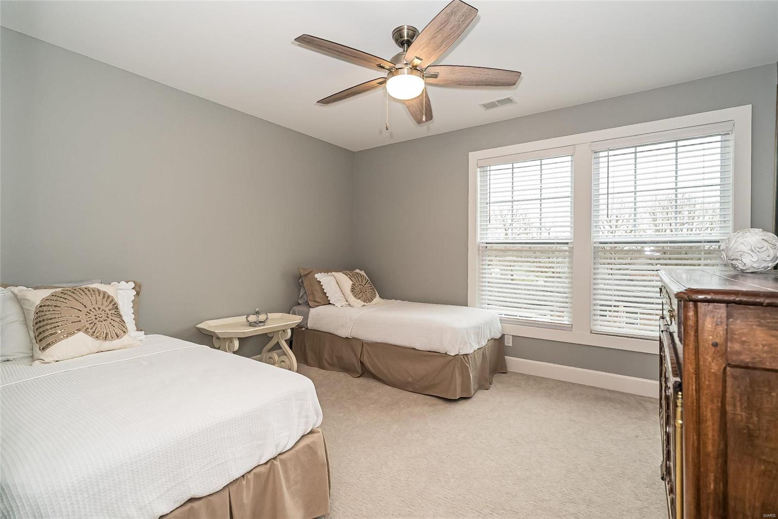 Chaminade Park - Residential