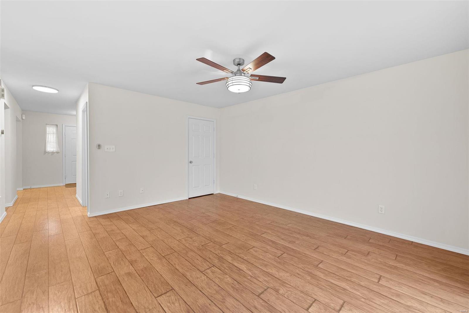 O'Fallon, Missouri 63368, United States, 3 Bedrooms Bedrooms, ,3 BathroomsBathrooms,Residential,Pending,34946