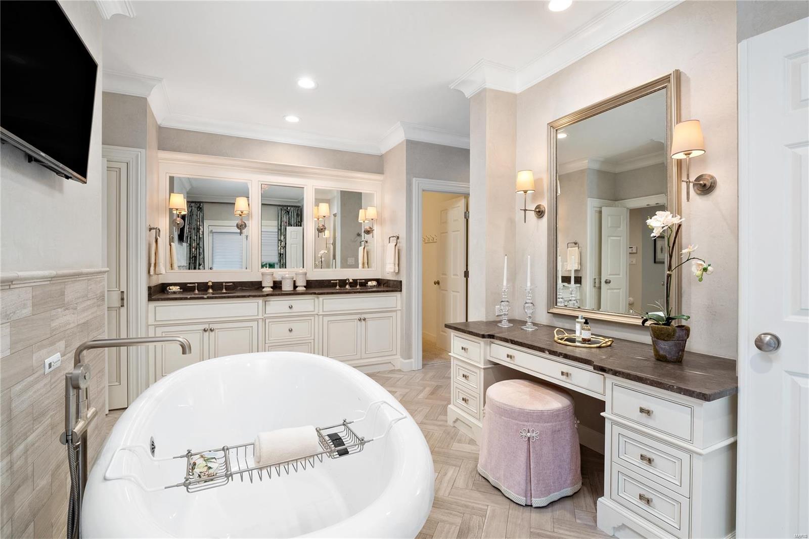 Clayton Gardens - Residential