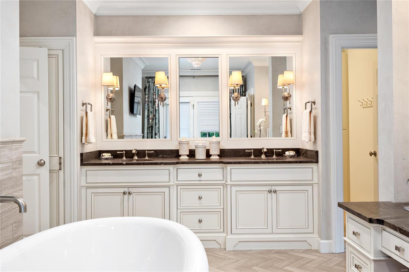 Clayton Gardens - Residential