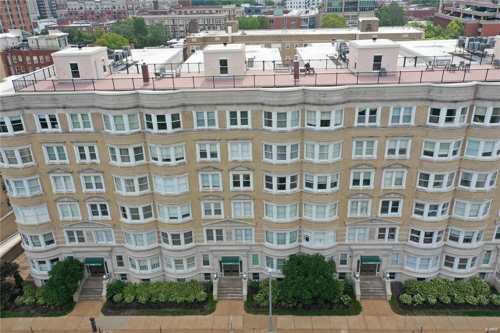 14 N Kingshighway Boulevard 6BS