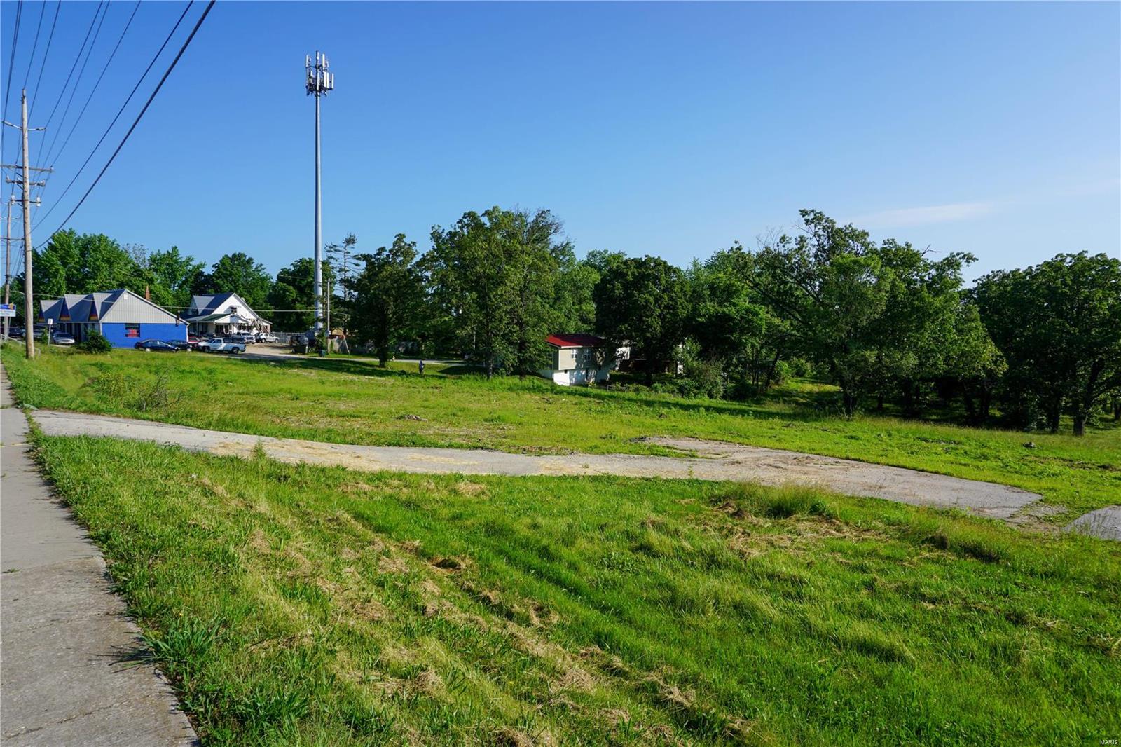 1349 E Hwy 72