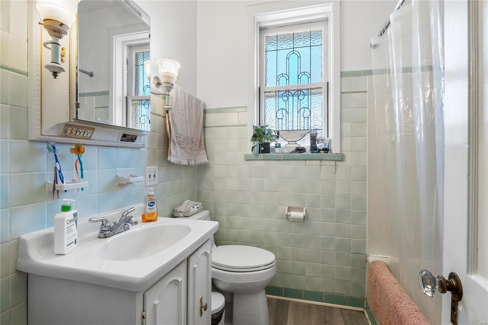 St Louis, Missouri 63116, United States, 2 Bedrooms Bedrooms, ,1 BathroomBathrooms,Residential,Active,86275