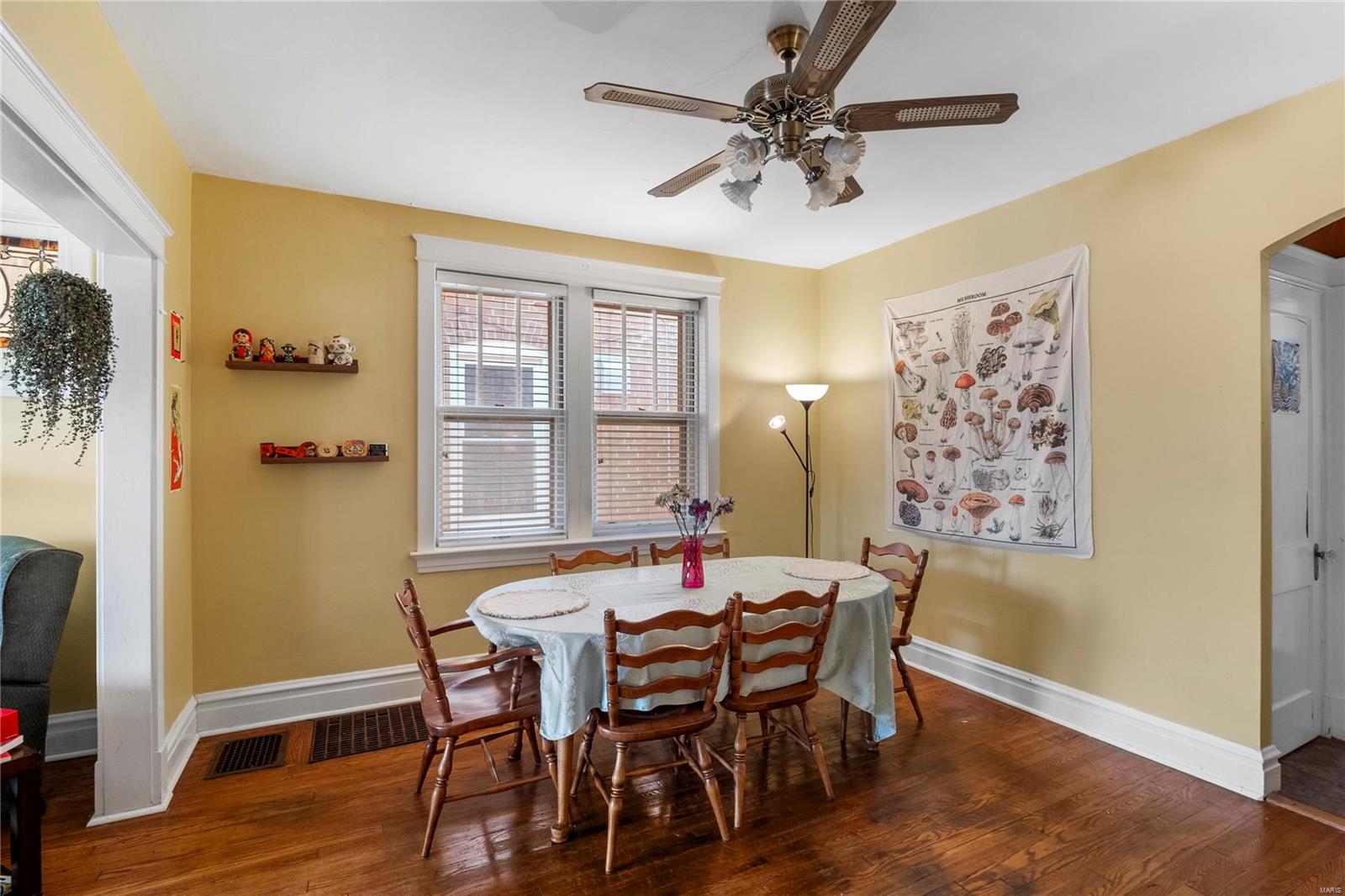 St Louis, Missouri 63116, United States, 2 Bedrooms Bedrooms, ,1 BathroomBathrooms,Residential,Active,86275