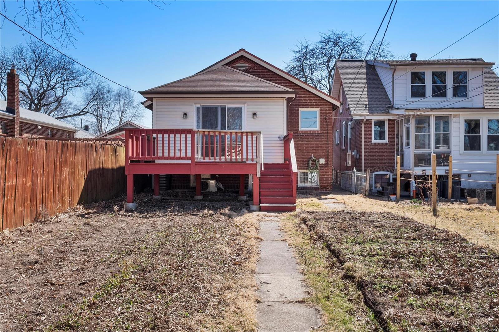 St Louis, Missouri 63116, United States, 2 Bedrooms Bedrooms, ,1 BathroomBathrooms,Residential,Active,86275