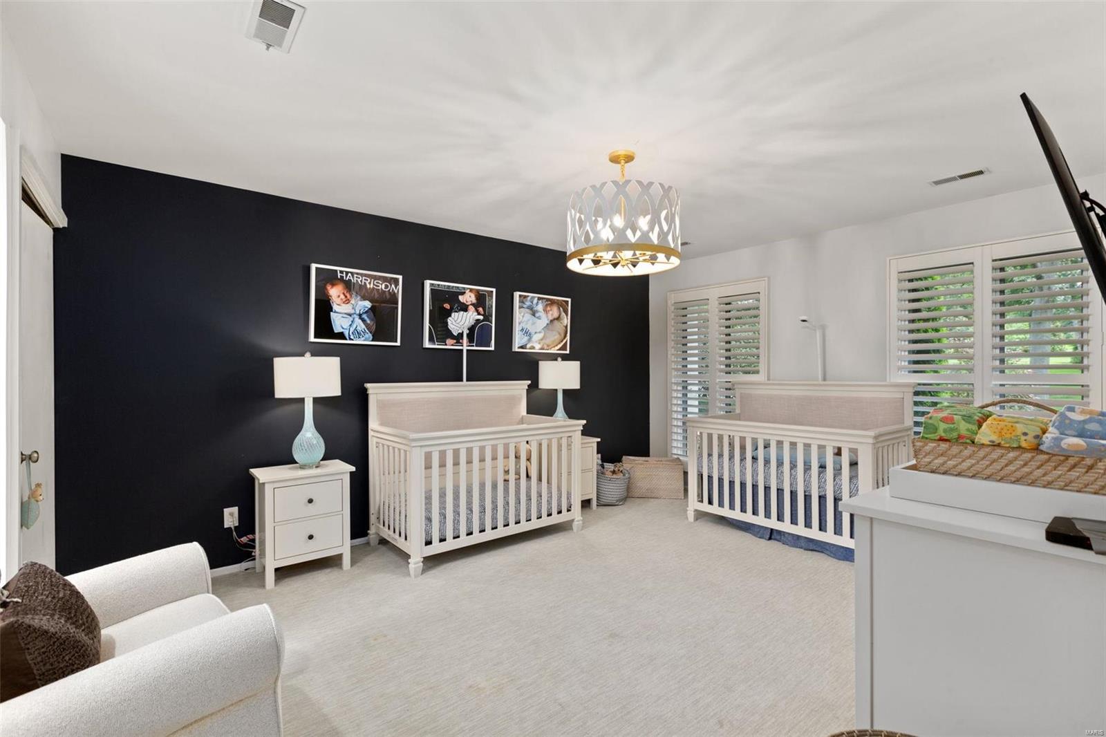 Greenbriar Lts 14 & 16 & Lt Pt 12 & - Residential