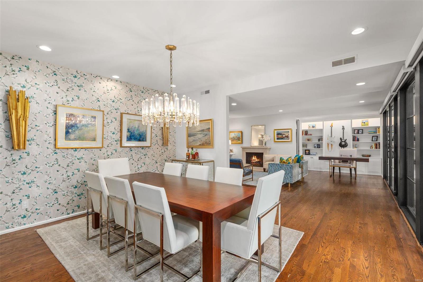 Greenbriar Lts 14 & 16 & Lt Pt 12 & - Residential