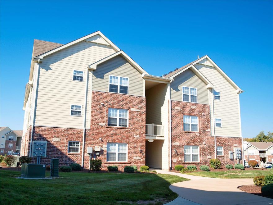 Move in Ready Upper level condo with vaulted ceilings and great views! Two bedrooms and two full baths, 42” cabinets, stainless appliances,(newer refrigerator and disposal) and good sized pantry. Large laundry room, washer and dryer just purchased. The master bedroom has large walk-in closet and full bath. There is a deck off the kitchen with a storage closet and there is blinds on windows. This unit includes a carport and one assigned parking space. Monthly fees cover water, sewer, trash and complex has walking trails and a lake. Great location, just off hwy 94. One owner, freshly painted and ready for you to move in! Location: Upper Level