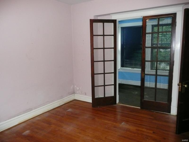 Russell Place Add - Residential