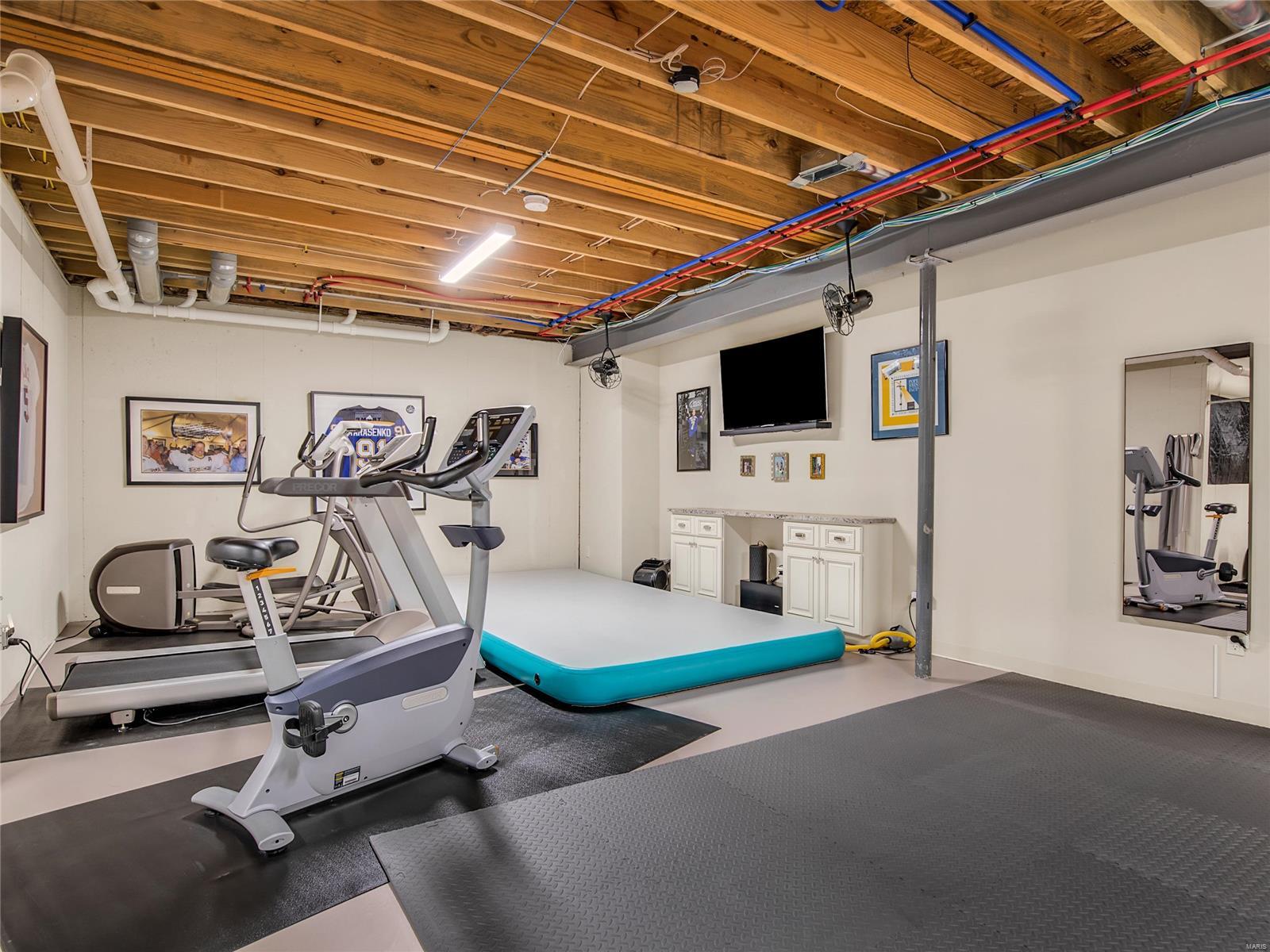 10441 Lylewood Drive - Residential