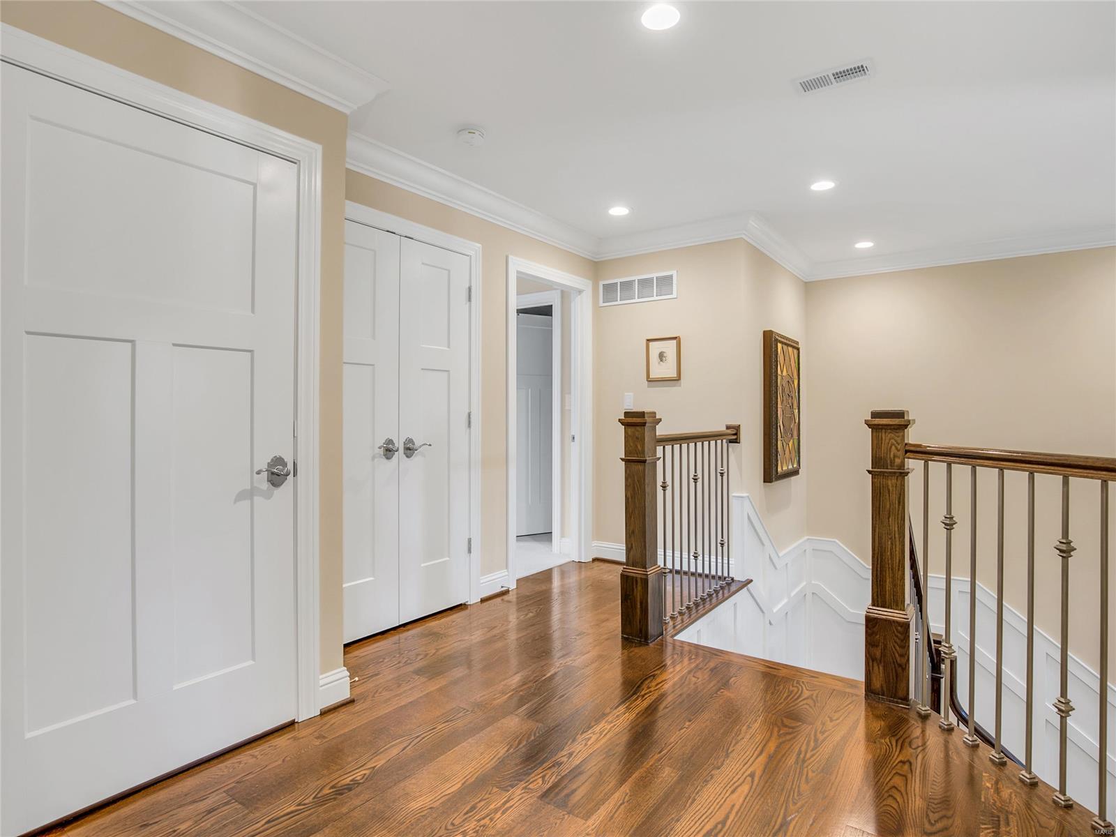 10441 Lylewood Drive - Residential