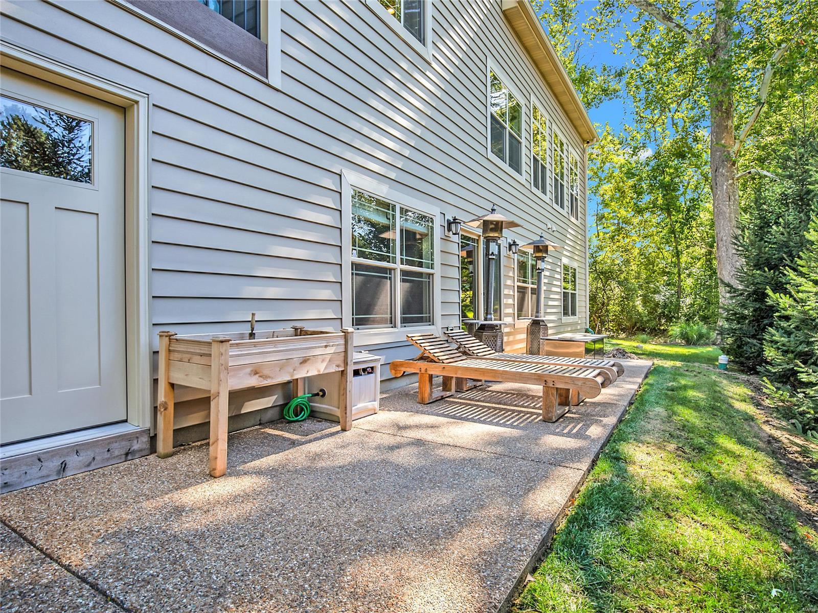 10441 Lylewood Drive - Residential