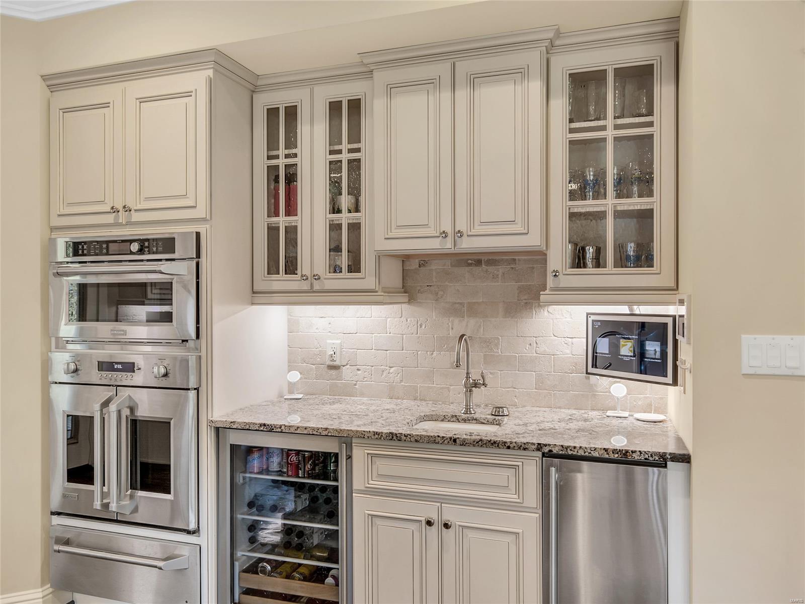 10441 Lylewood Drive - Residential