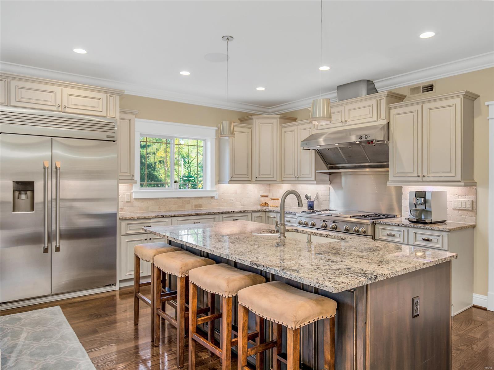 10441 Lylewood Drive - Residential