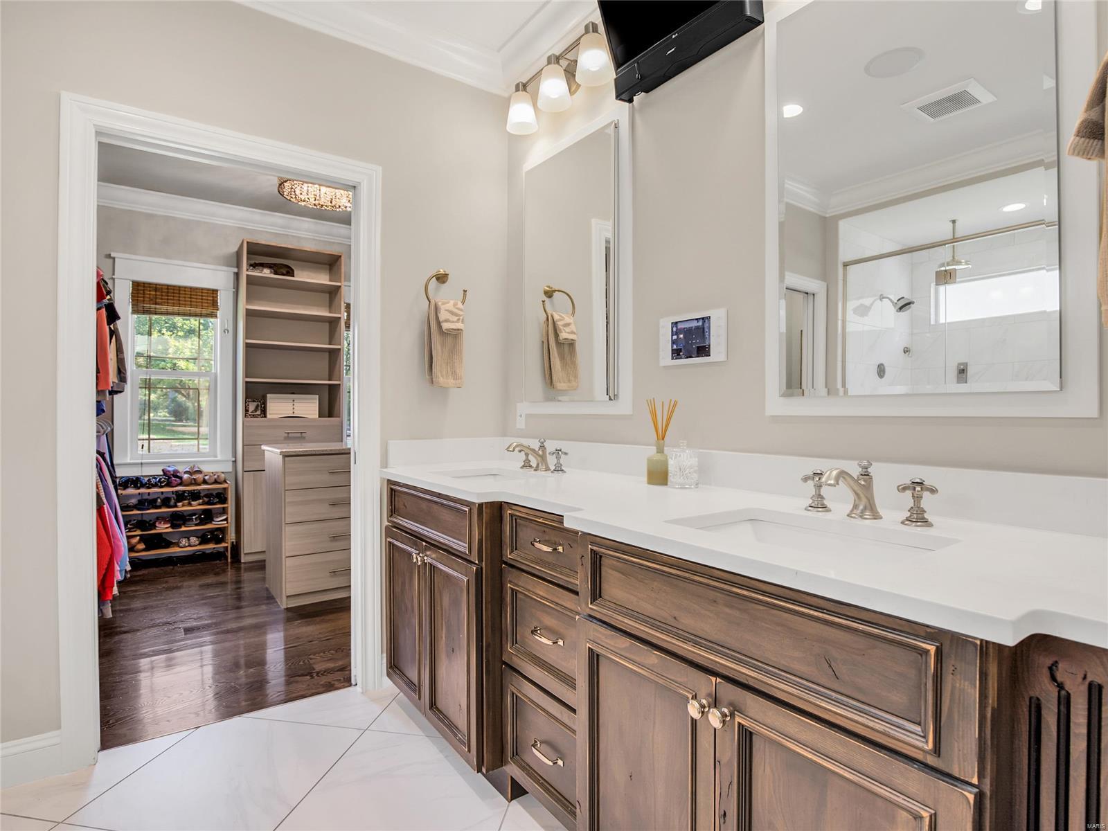 10441 Lylewood Drive - Residential