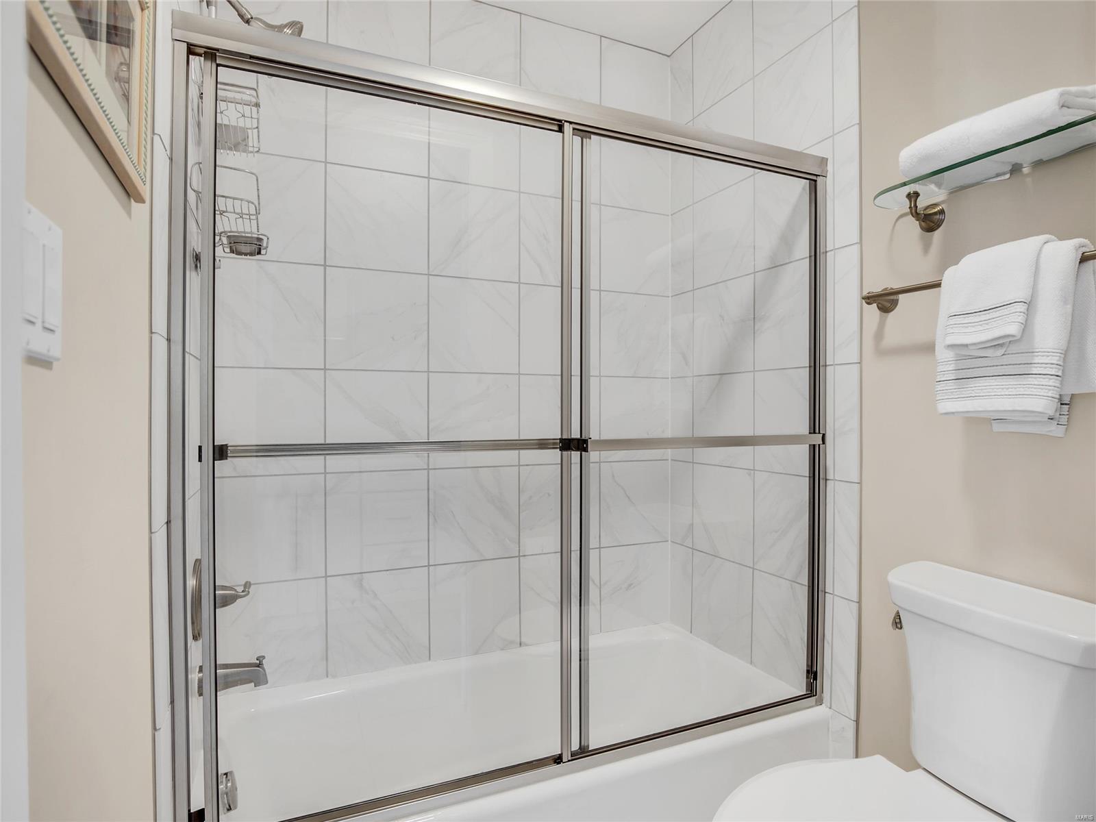 10441 Lylewood Drive - Residential