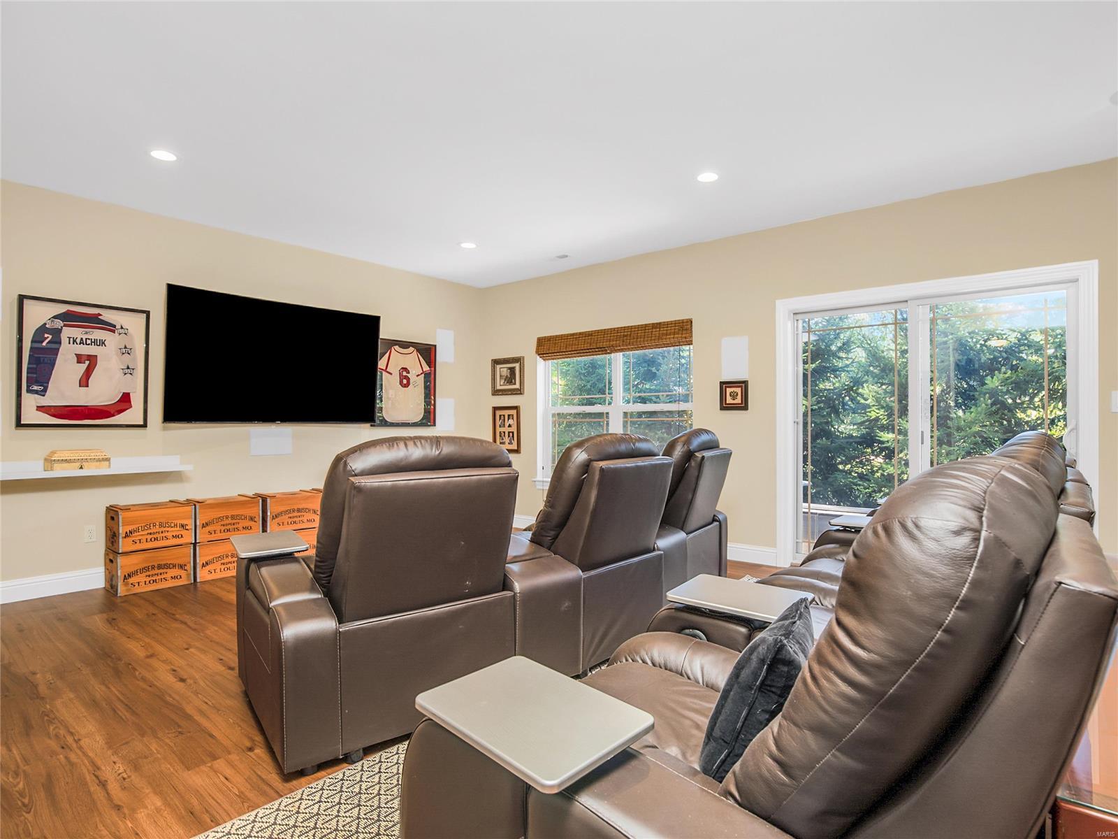 10441 Lylewood Drive - Residential