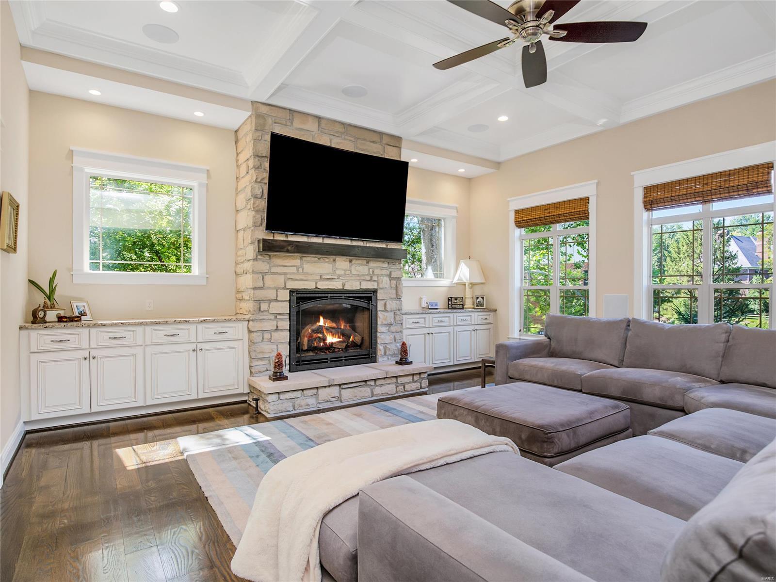 10441 Lylewood Drive - Residential