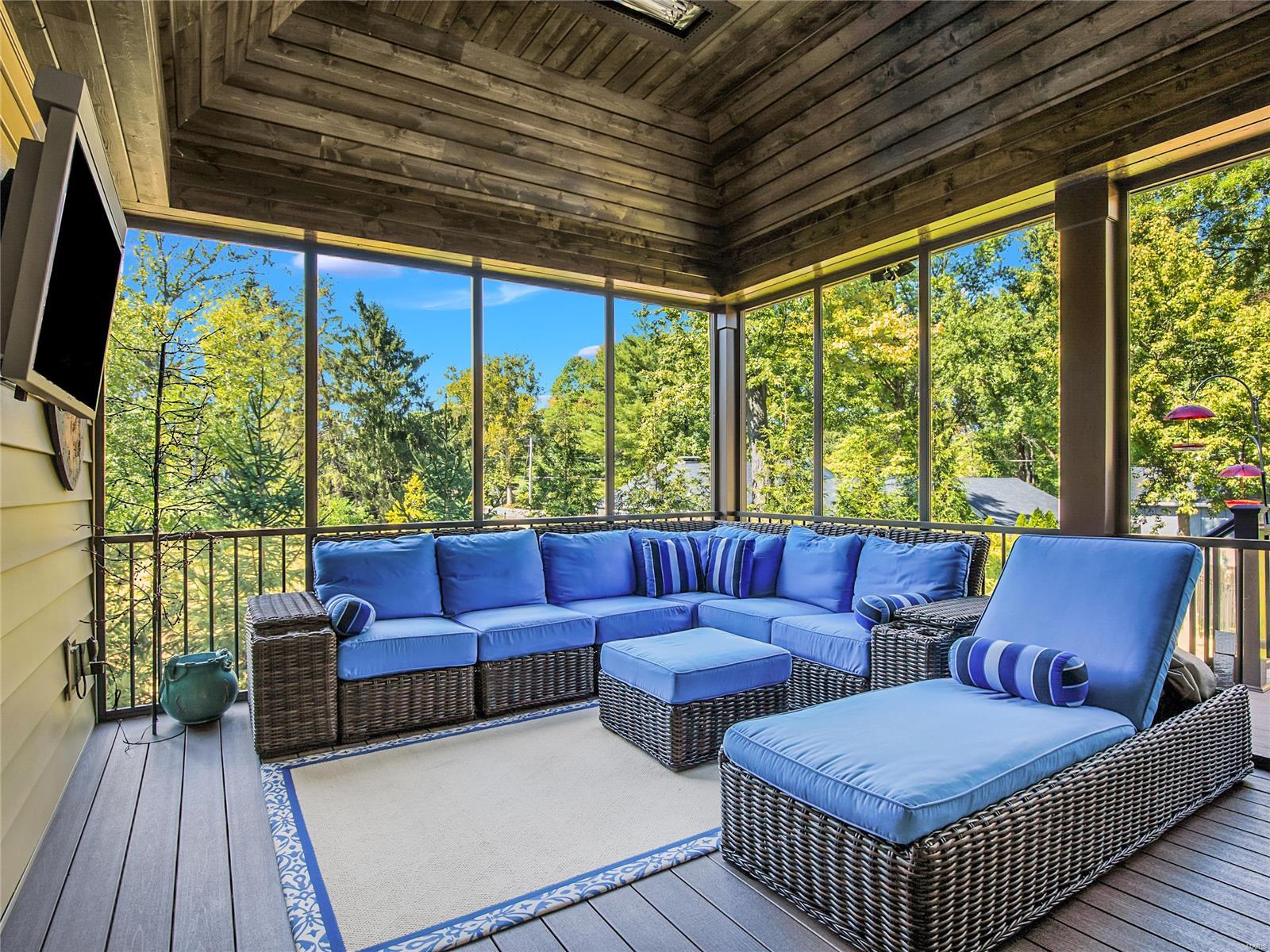 10441 Lylewood Drive - Residential