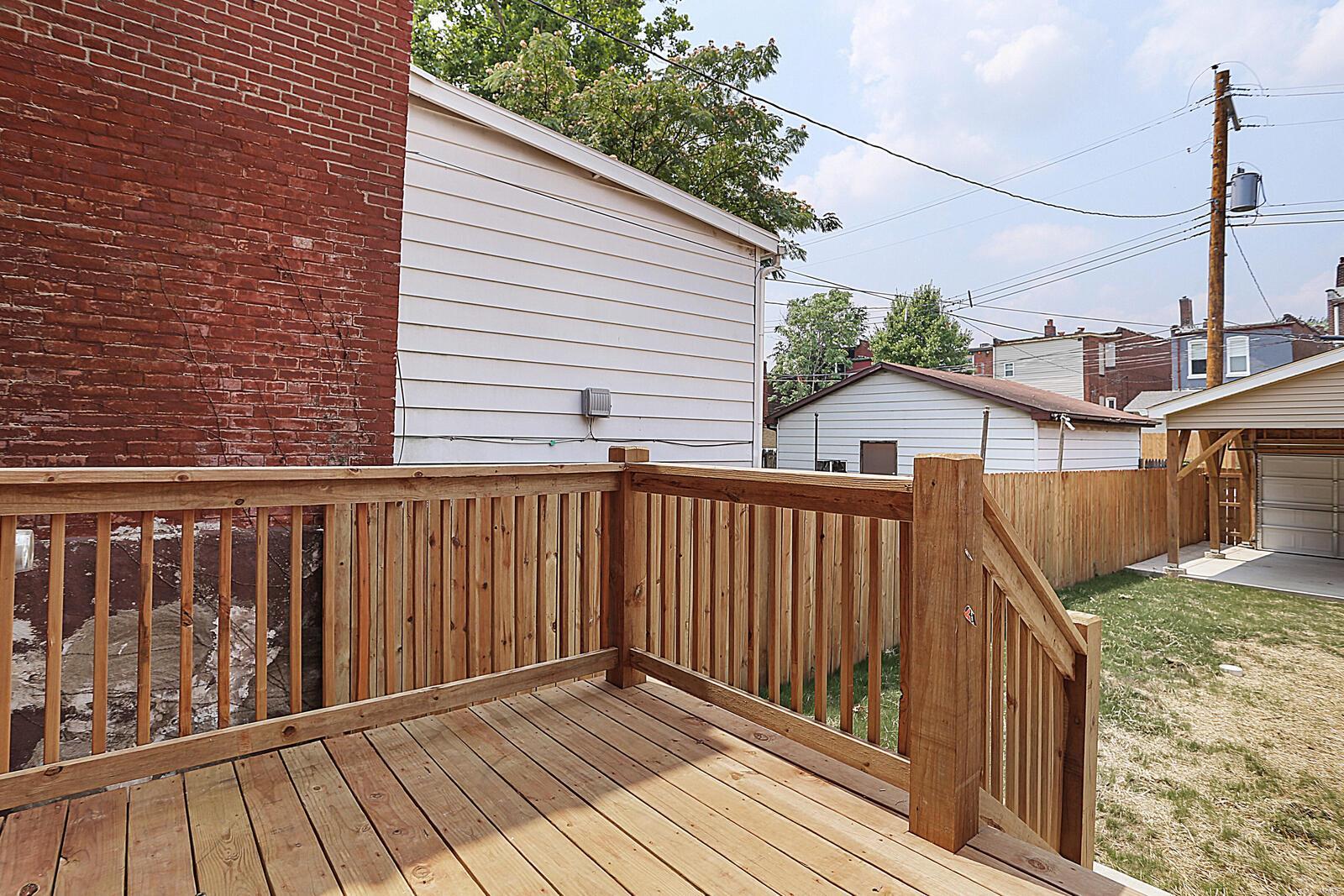 St Louis Commons Add - Residential