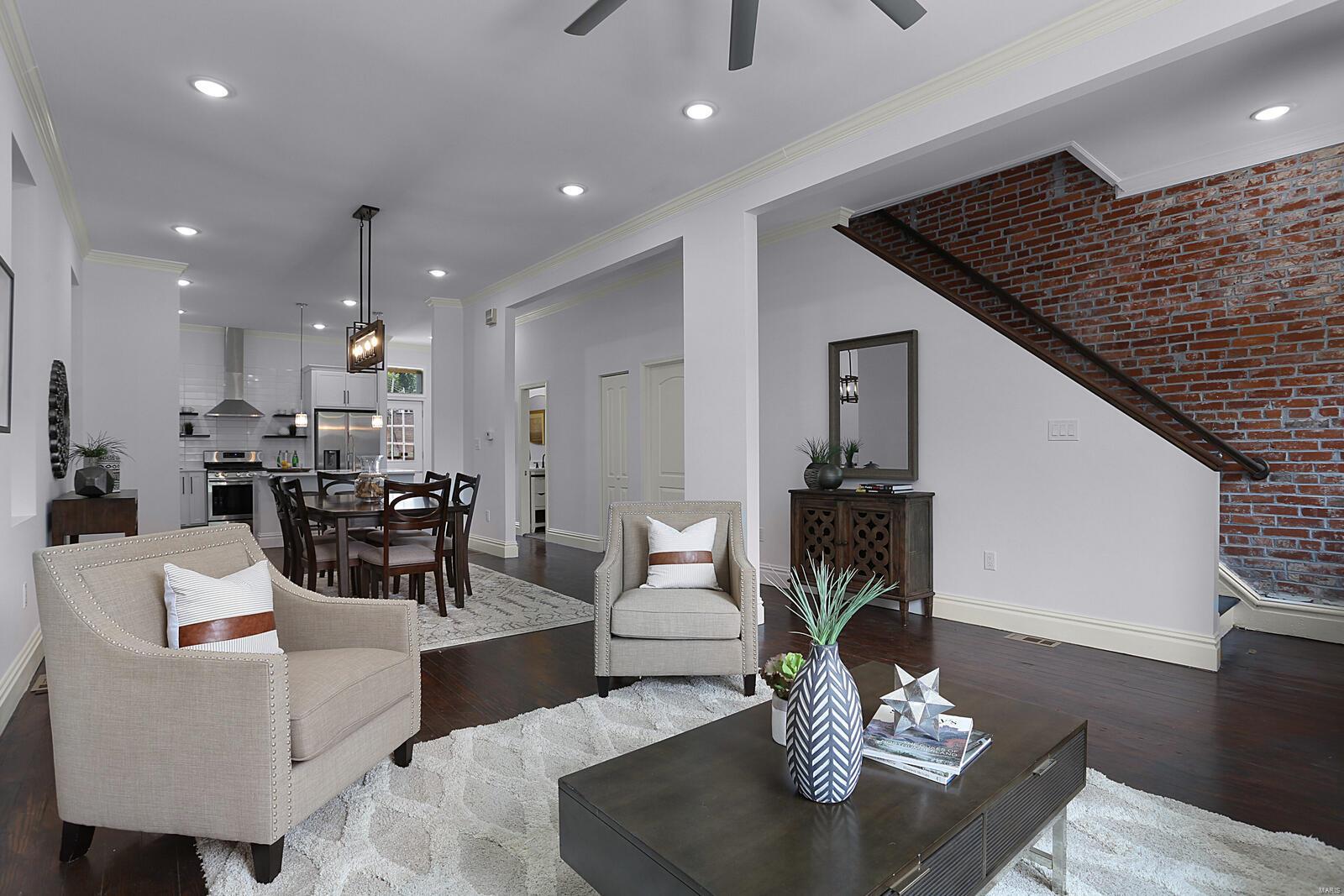 St Louis Commons Add - Residential