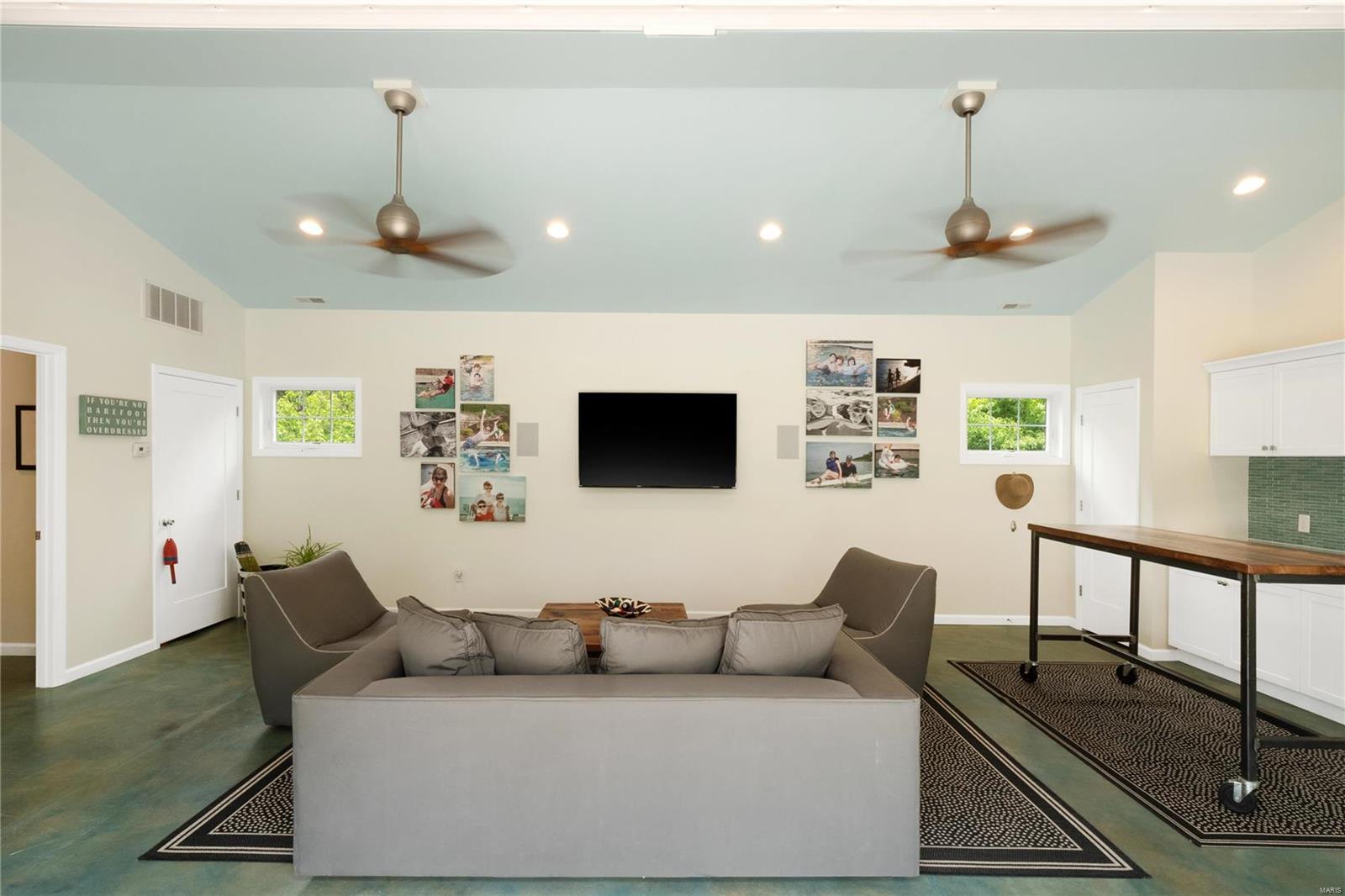 Twin Fawns Estates 4 - Residential