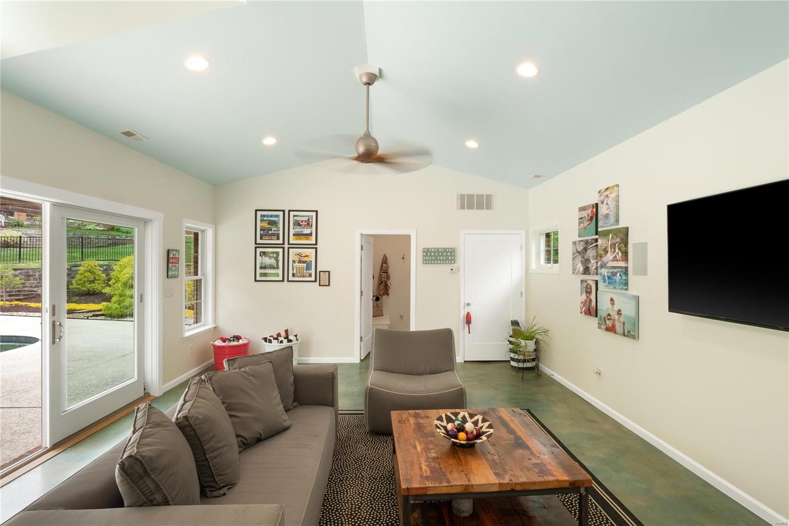 Twin Fawns Estates 4 - Residential