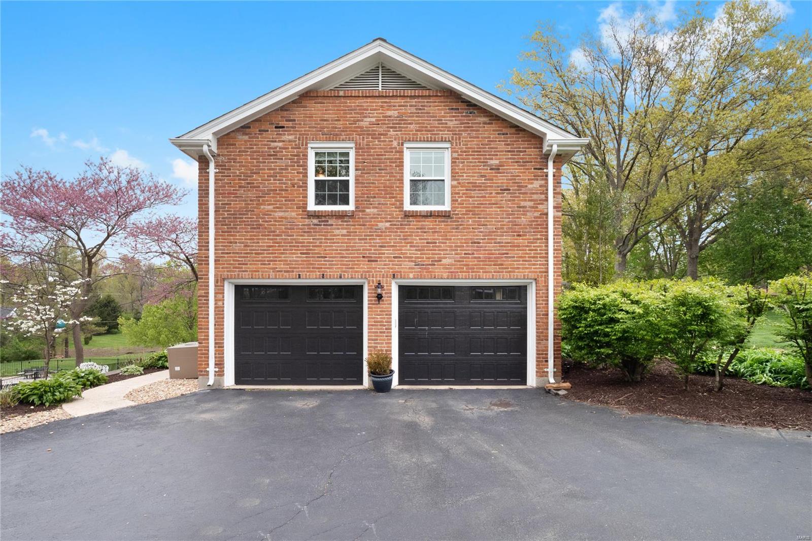 Twin Fawns Estates 4 - Residential