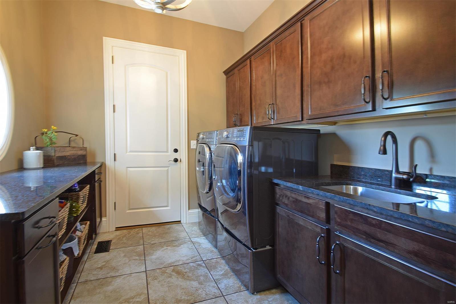 173594 - Residential