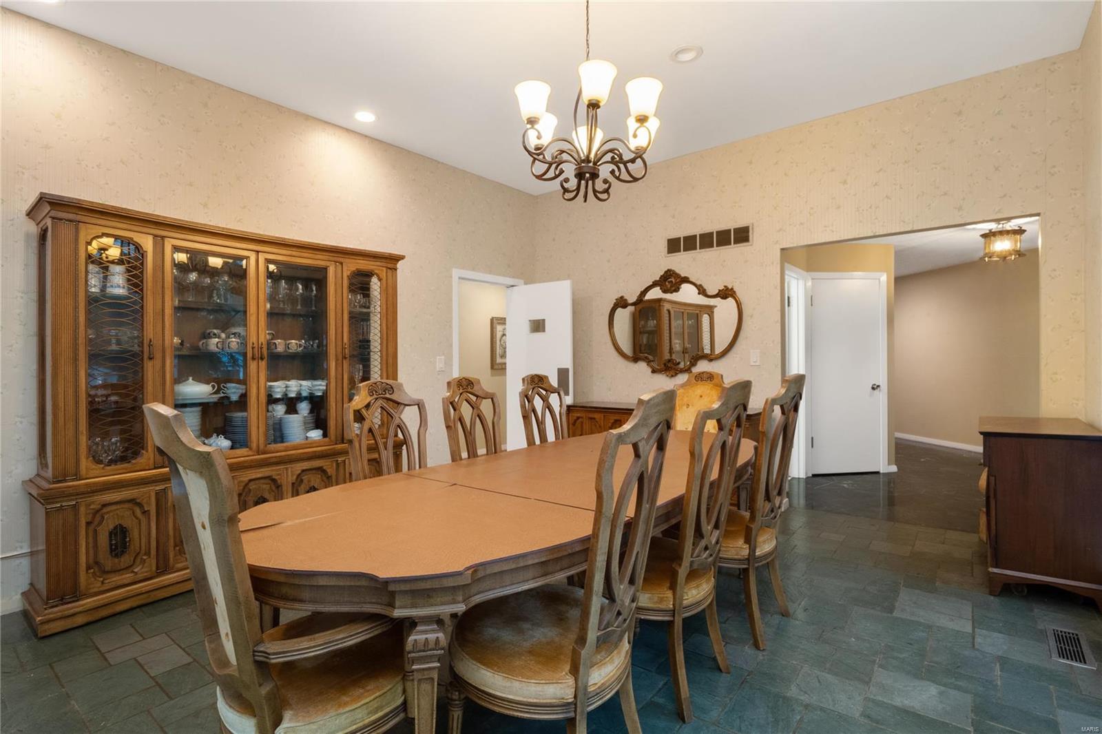 Warson Estates - Residential