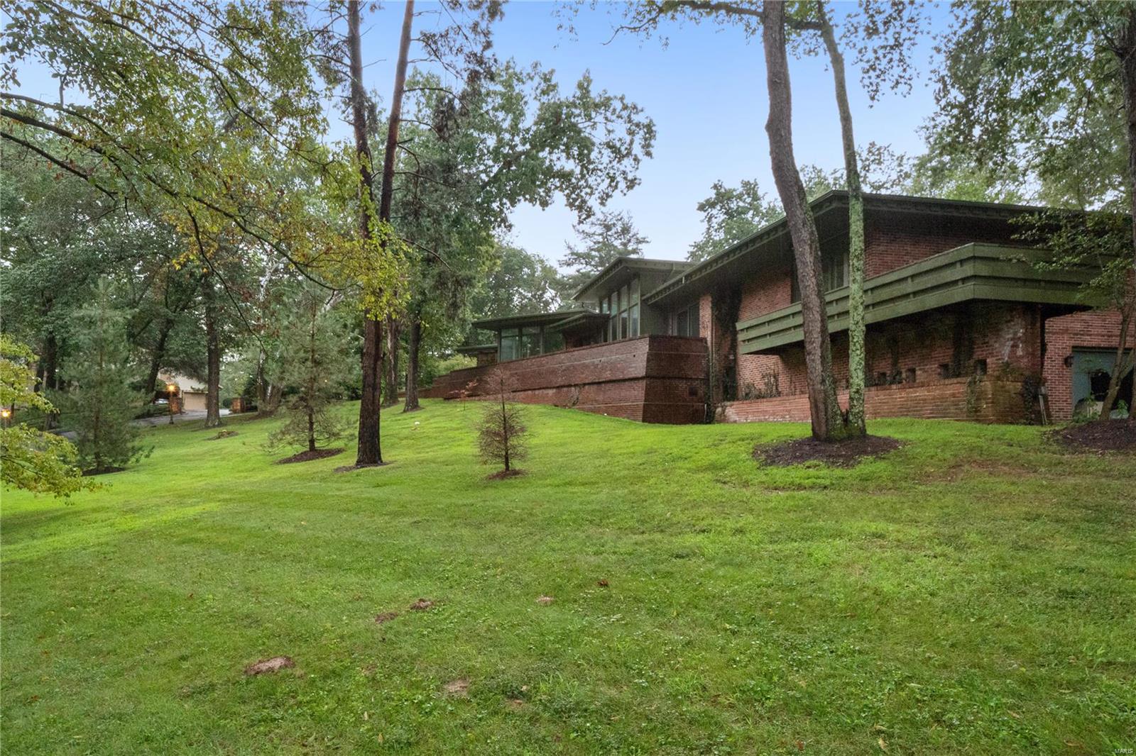 Warson Estates - Residential