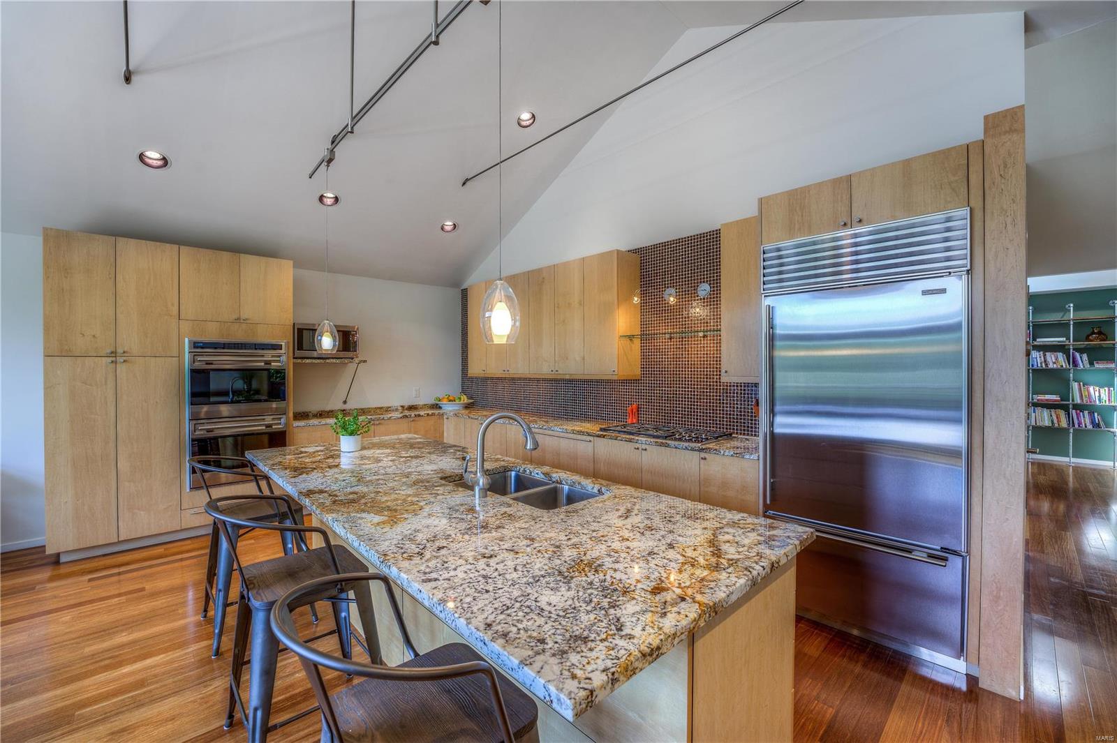 Manors Of Hill Trail Condo The - Residential