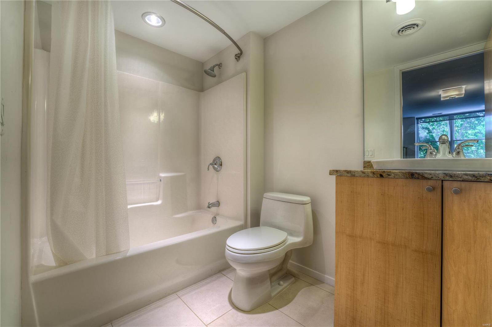 Manors Of Hill Trail Condo The - Residential
