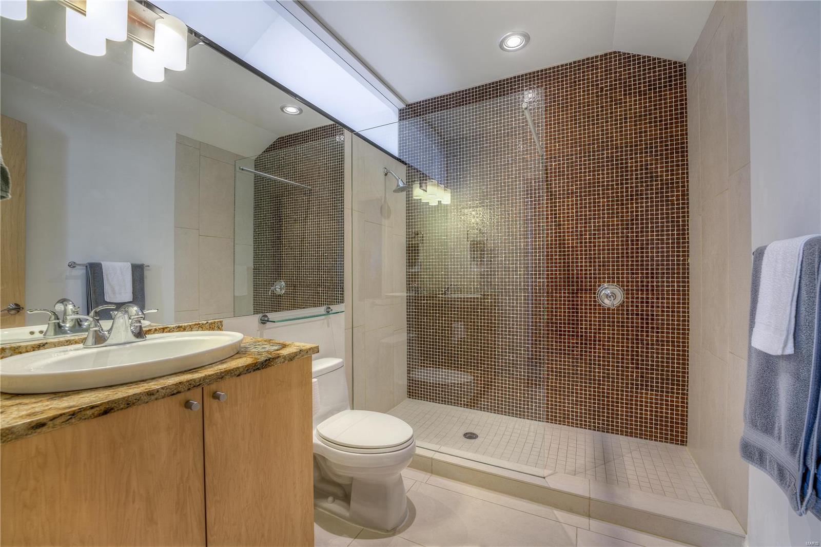 Manors Of Hill Trail Condo The - Residential