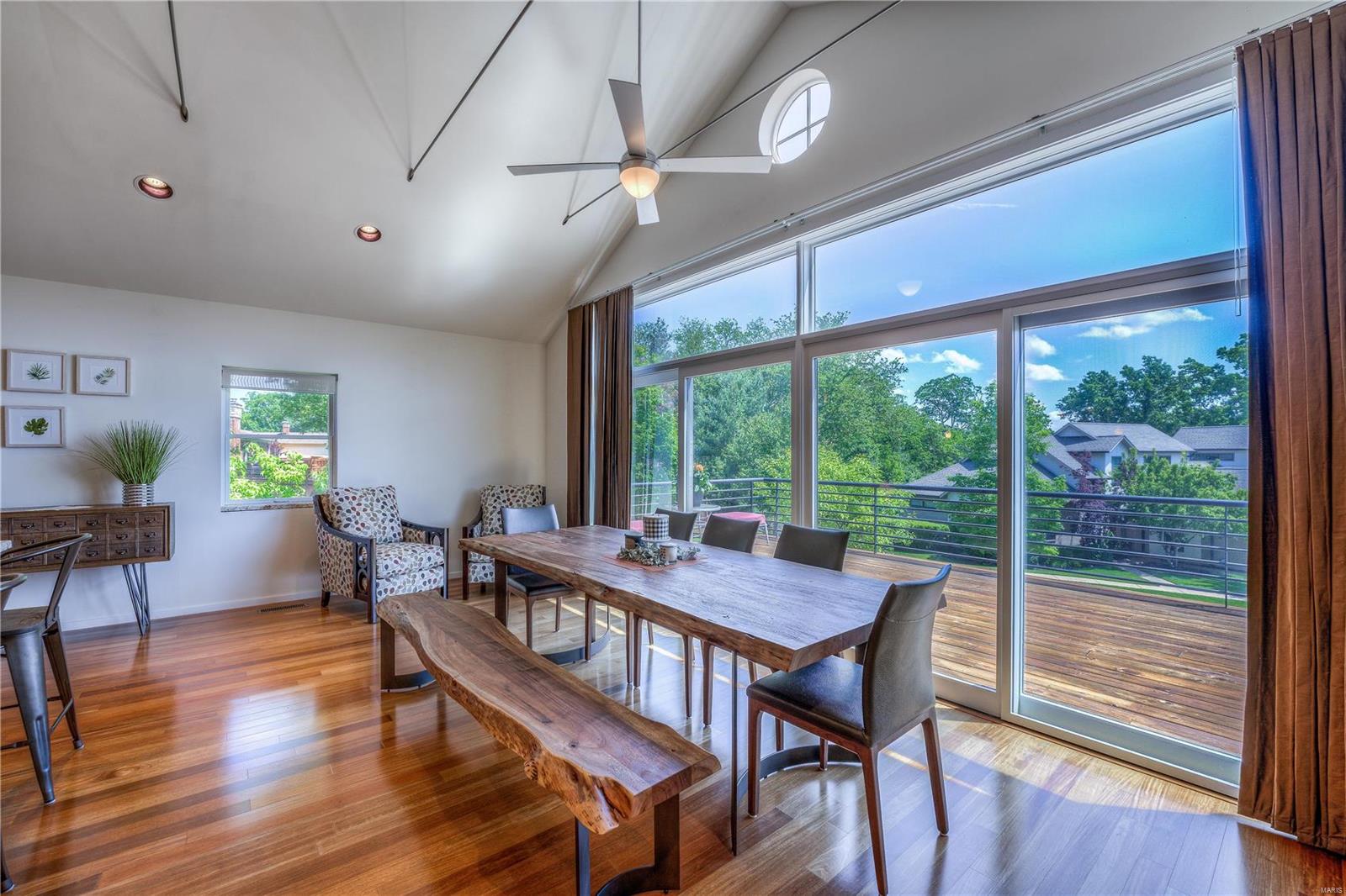 Manors Of Hill Trail Condo The - Residential