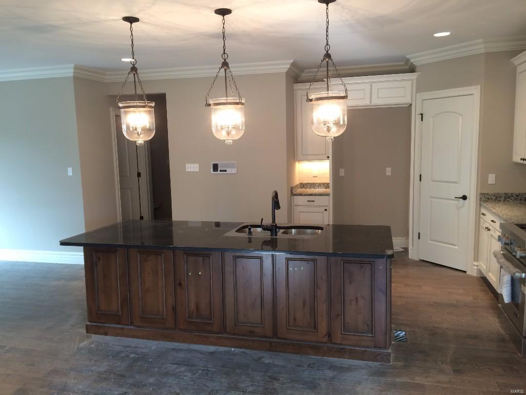 Belle Maison - Residential