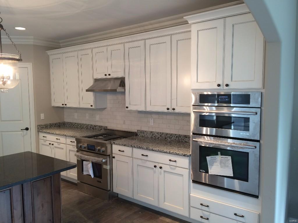 Belle Maison - Residential