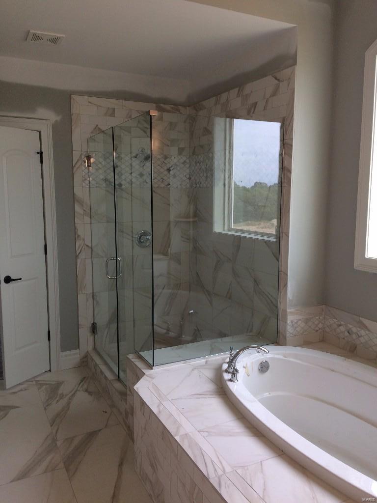 Belle Maison - Residential