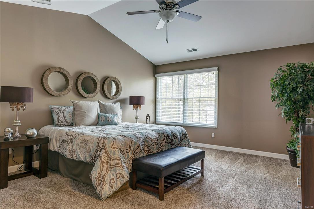 Forest Court Twnhms A Condo - Residential