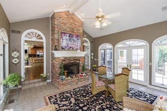 Kingspointe - Residential