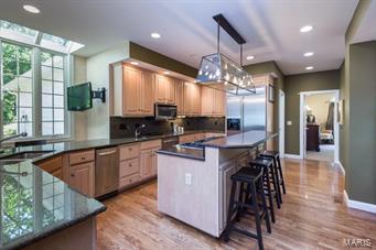 Kingspointe - Residential